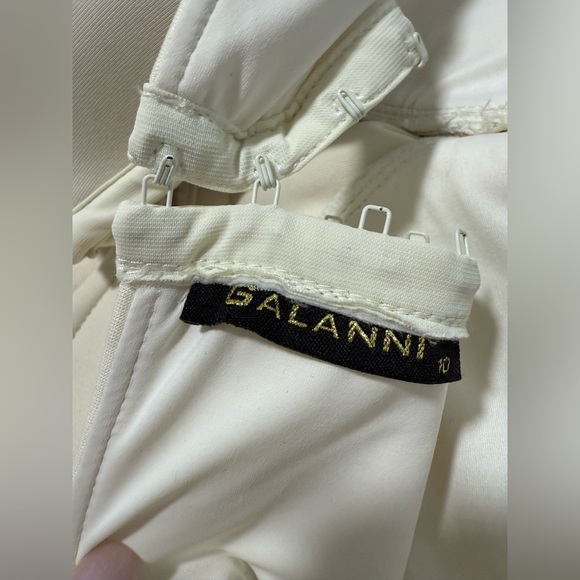 Galanni Avarati Bustier Bodycon Peplum‎ Dress Cream Sculptural Gown US 6 - Picture 10 of 10